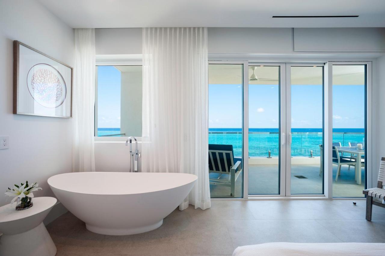 Rum Point Club Residences Driftwood Village Εξωτερικό φωτογραφία