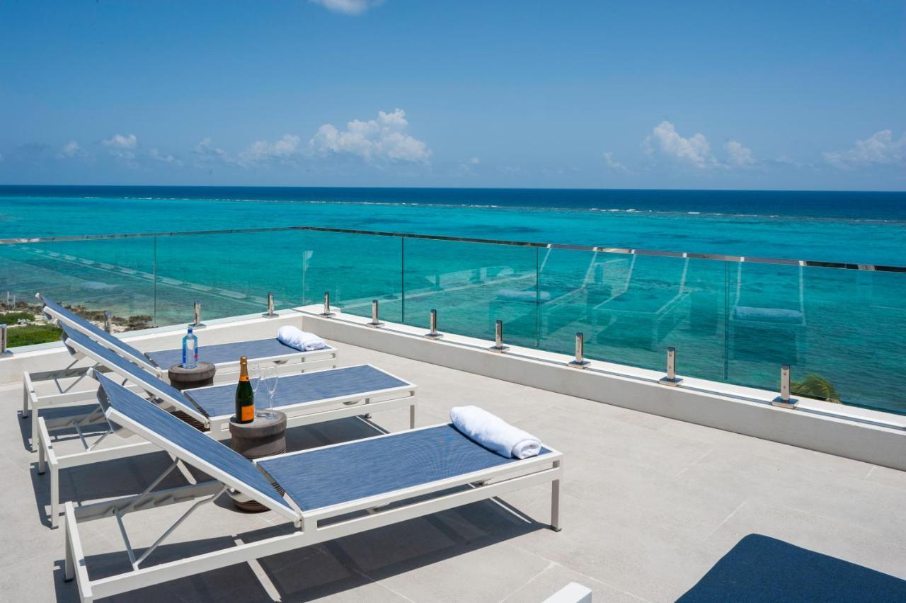 Rum Point Club Residences Driftwood Village Εξωτερικό φωτογραφία
