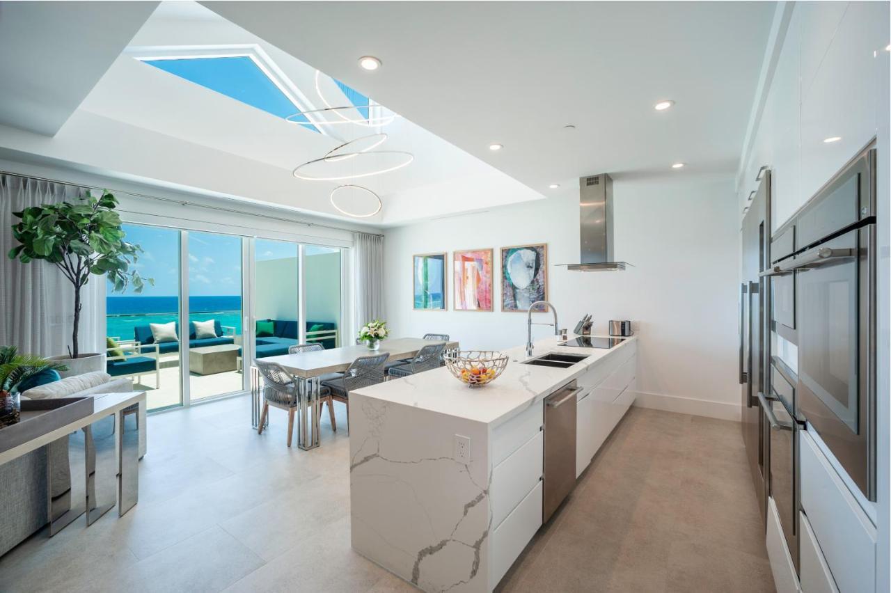 Rum Point Club Residences Driftwood Village Εξωτερικό φωτογραφία