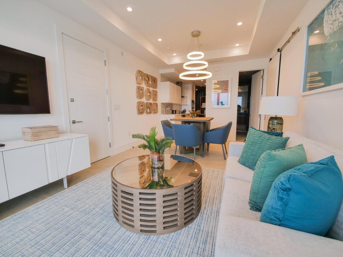 Rum Point Club Residences Driftwood Village Εξωτερικό φωτογραφία