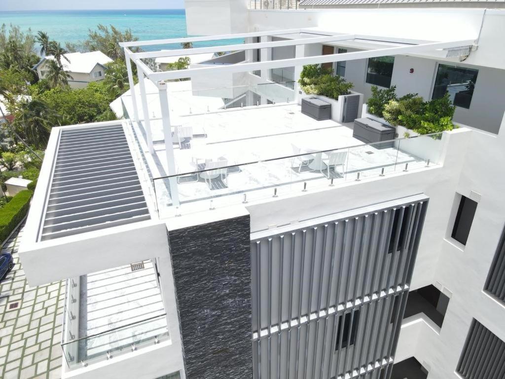 Rum Point Club Residences Driftwood Village Εξωτερικό φωτογραφία